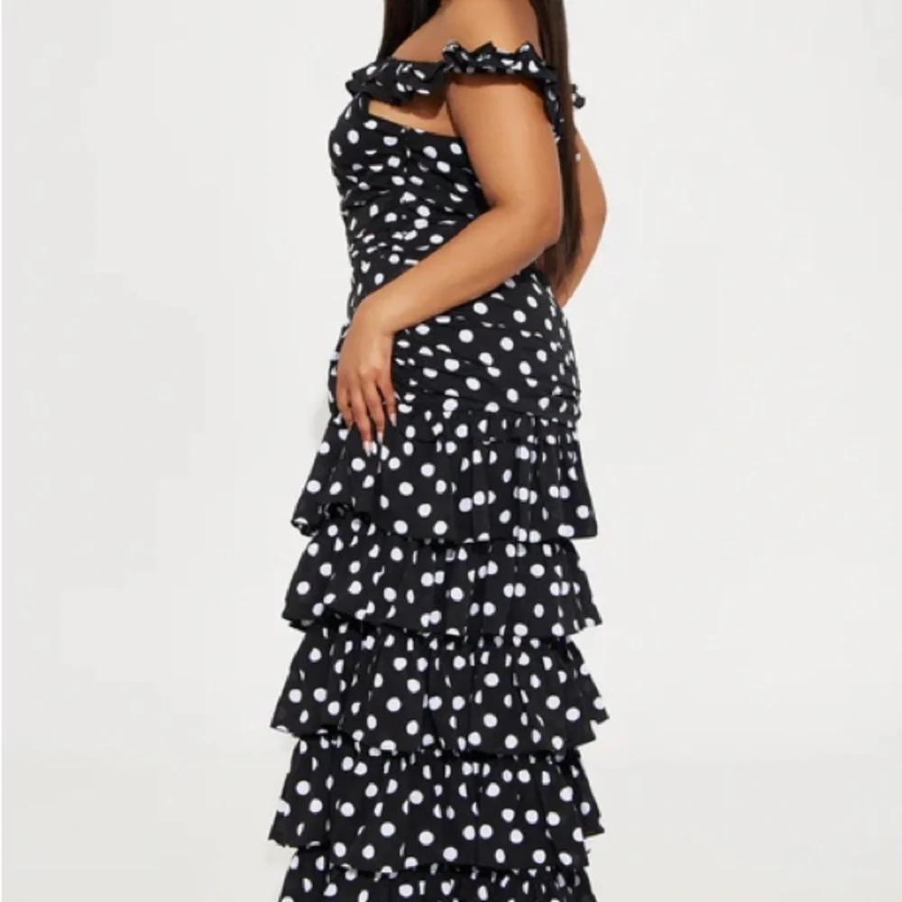 Black & White Polka Dot Ruffle Maxi Dress Cocktail / Wedding Guest / Evening - Picture 4 of 4